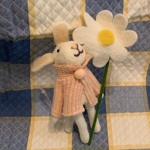 Primitives by Kathy Daisy Bunny Critter